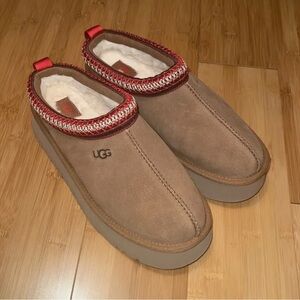 Uggs tazz size 8